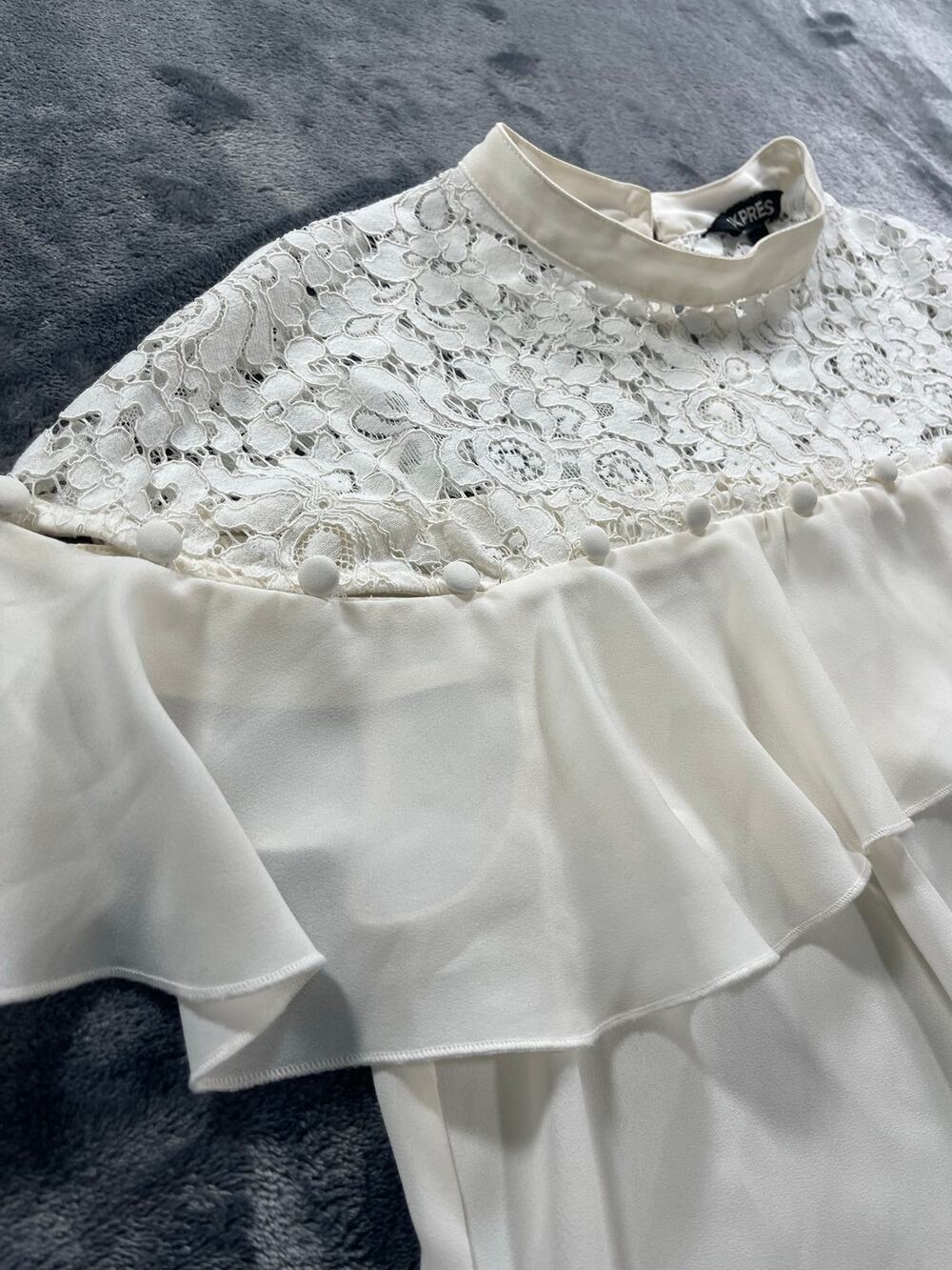 Womens M Coquette Top Cream Floral Lace Yoke Ruffle Mock Neck Victorian Blouse